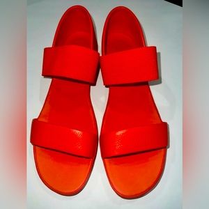 Camper Right Nina 21735 Sandal 39 / 9 NWOB Red